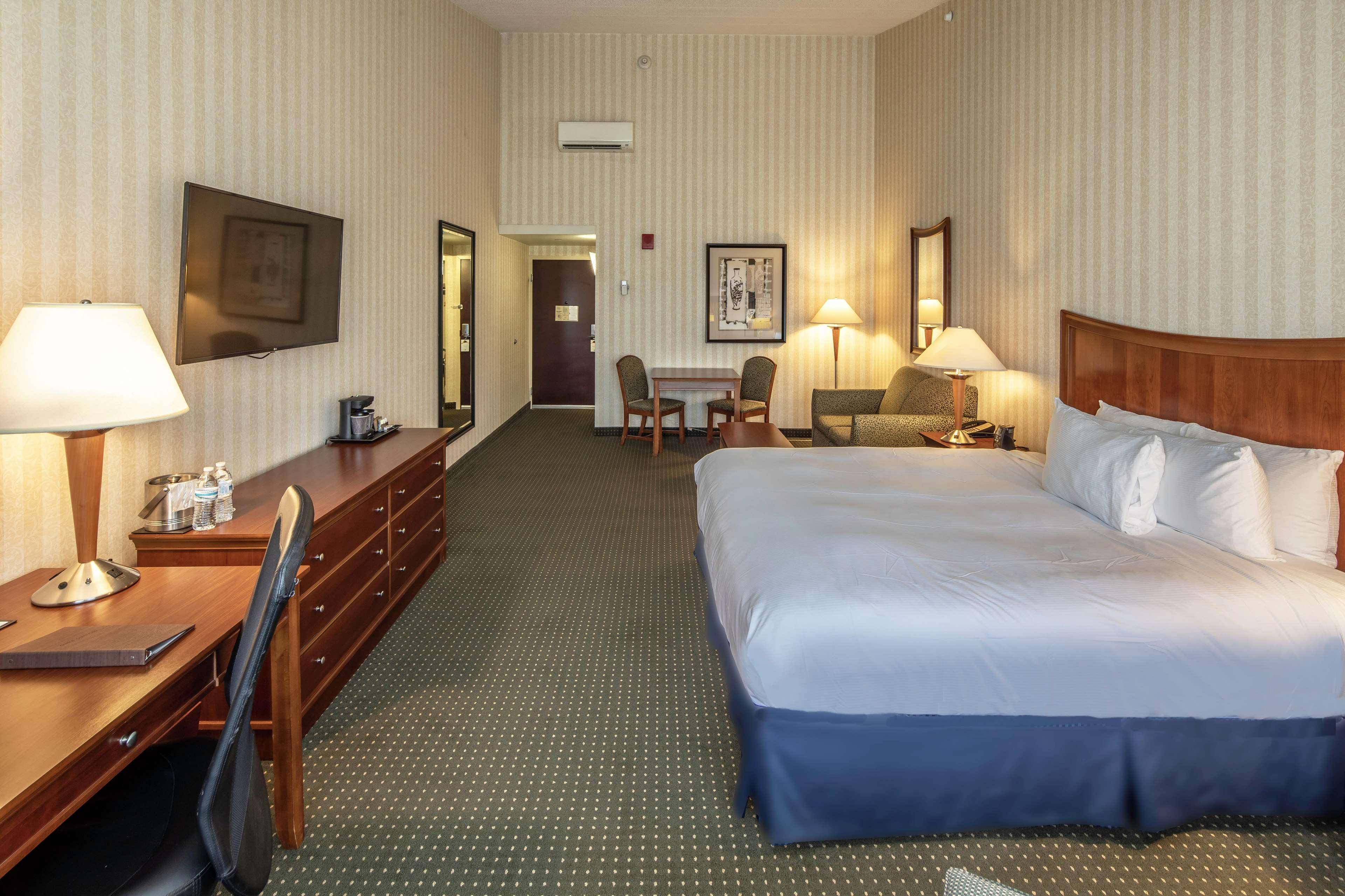 Doubletree By Hilton Pittsburgh Monroeville Convention Center מראה חיצוני תמונה