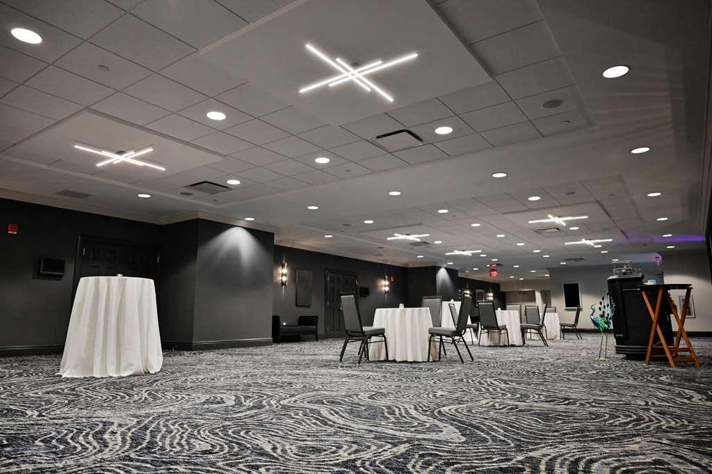 Doubletree By Hilton Pittsburgh Monroeville Convention Center מתקנים תמונה