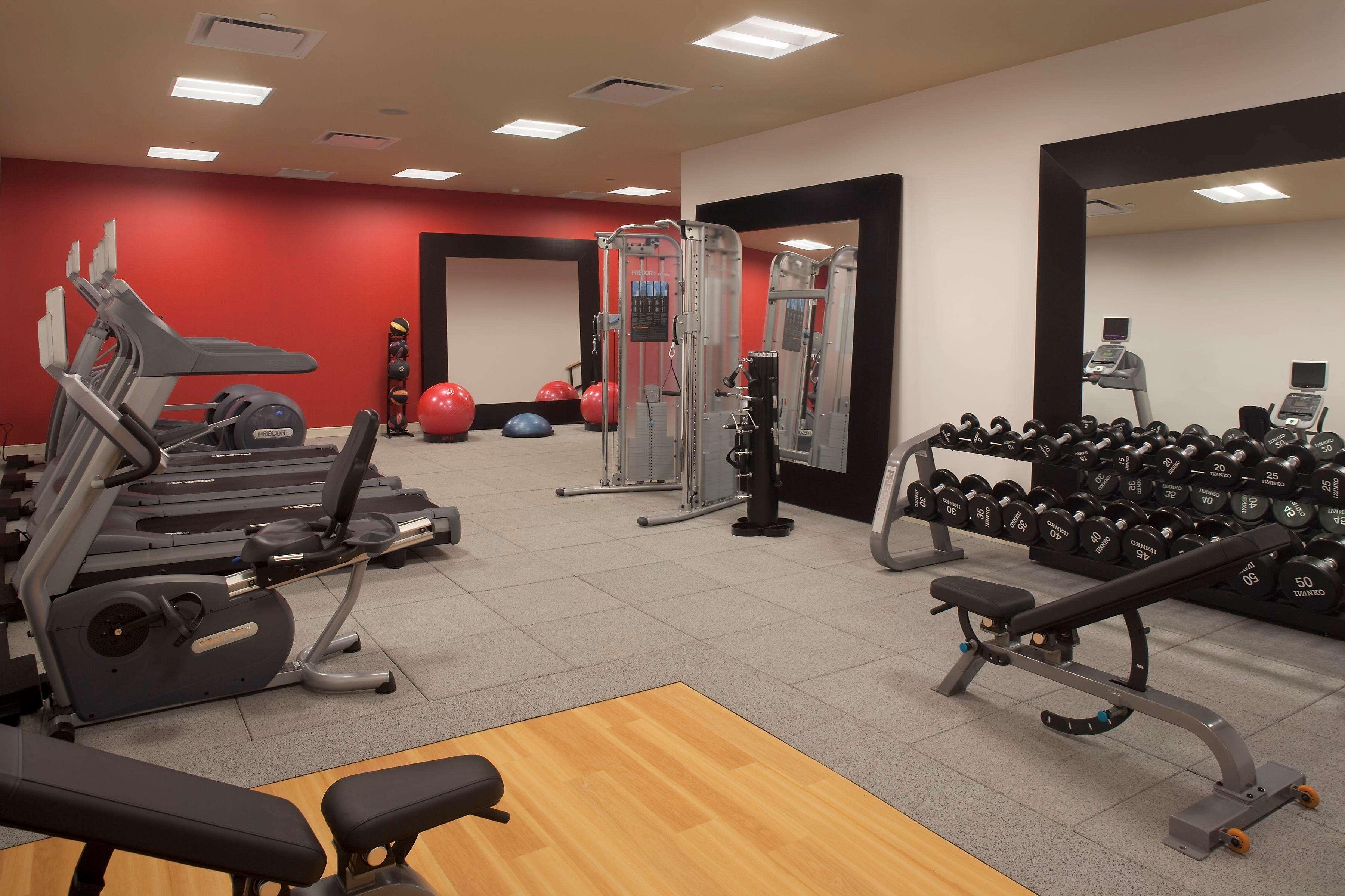 Doubletree By Hilton Pittsburgh Monroeville Convention Center מראה חיצוני תמונה